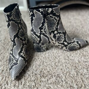 Marc Fisher Booties. Size 9 . Great condition. Worn once.